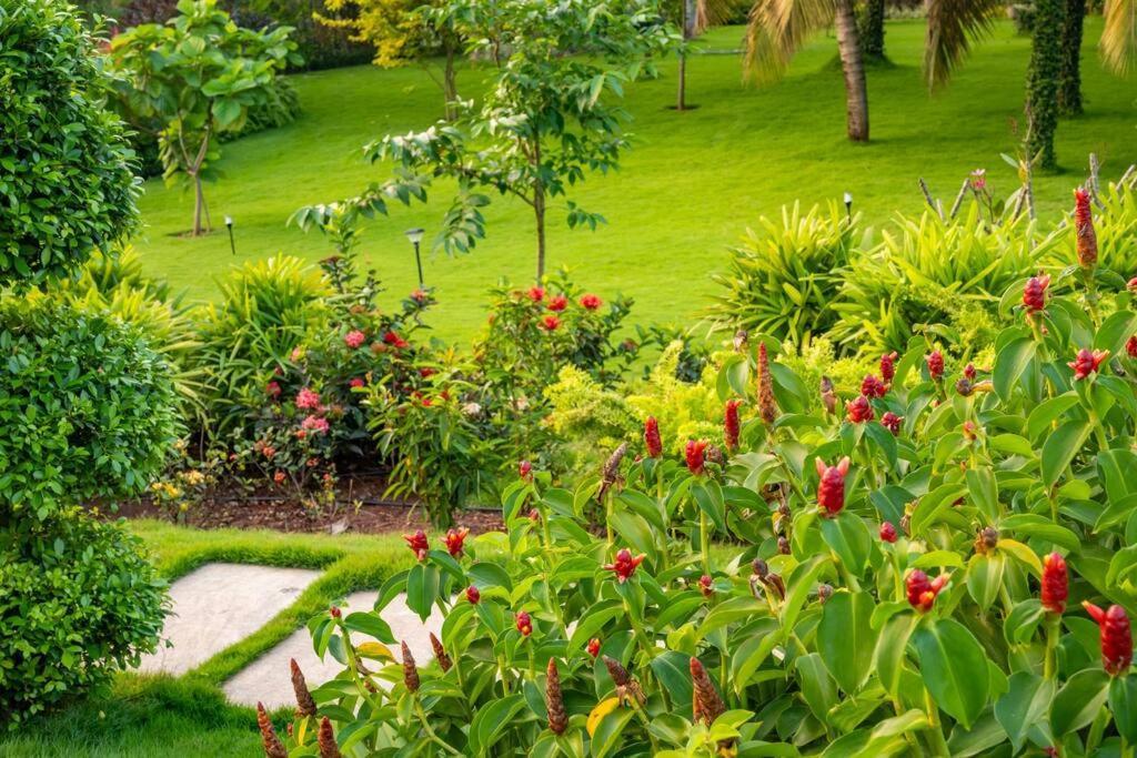 Villa Woods & Palms Pollachi Ngoại thất bức ảnh